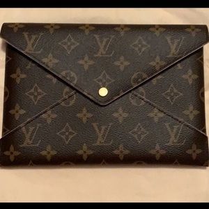 Louis Vuitton Kirigami Pochette in Large